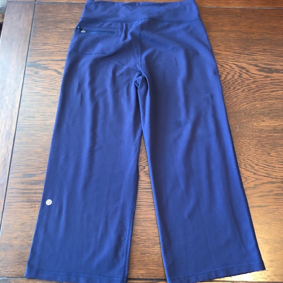 Lululemon Crops - Picture 3 of 7